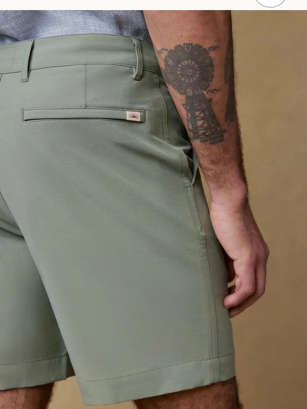 Faherty All Day Short Flat-Front Stretch in Olive Green 7” Inseam NWT
